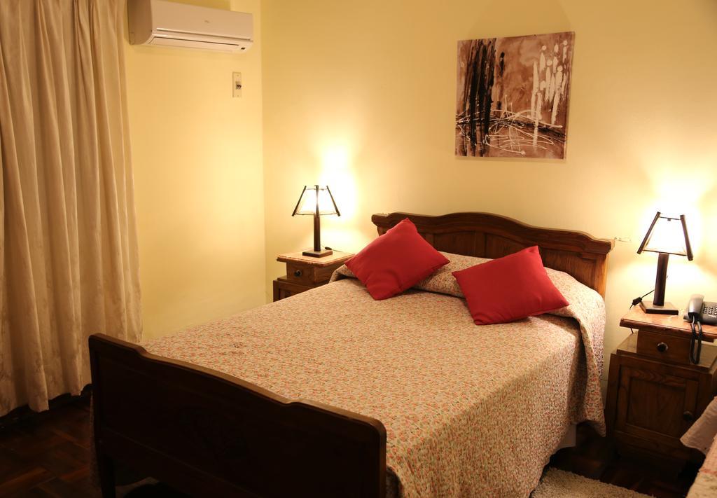 Hotel Bulevar Paysandú Esterno foto